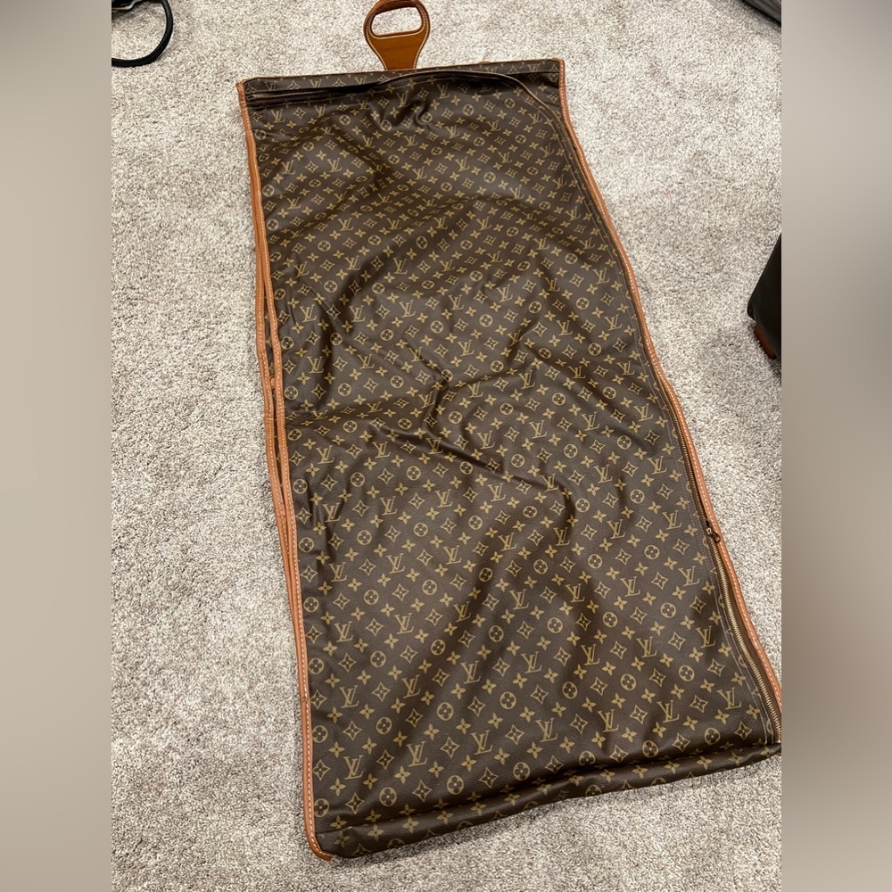 Louis Vuitton Garment Bag
